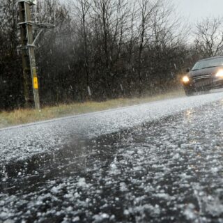 เช้านี้ กรุงเทพฯ และภาคตะวันออก เจอฝนกระหน่ำ